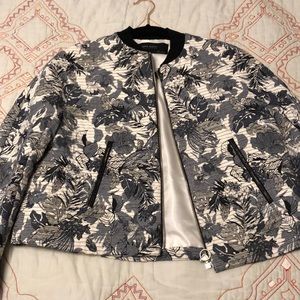 Zara Swing Crop Jacket Size S